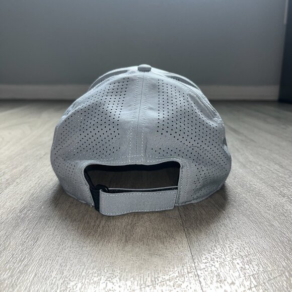 Alo - Performance District Trucker Hat - Steel Grey - Picture 5 of 6